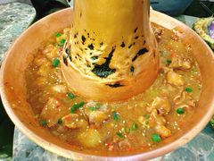土司铜锅油焖鸡-浩海火燒雲傣家菜(静安芮欧店)