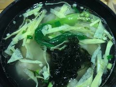 -玖鲜小笼(中山广场店)