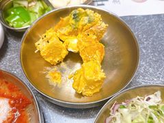 -草家酱蟹炭火烤肉店(珲春南路二店)