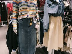 -唯品会(北京国瑞城店)