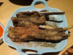 香辣手撕羊排-小巷餐厅(五大街店)