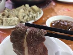 -蔡社牛肉城(龙湖店)