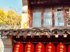 -龙华寺