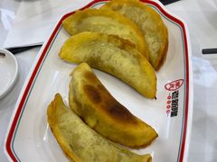 -老新隆牛肉锅贴(新街口店)