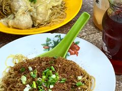 -巨记面家(泉威楼店)