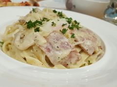 -缇纳甜妮·西餐·甜点(商字店)