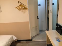 -7天酒店·天津大沽南路下瓦房地铁站店