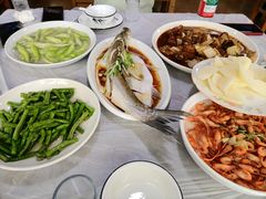 -小六农家乐(崇明西沙湿地店)