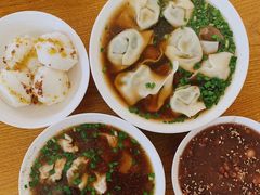-吴家馄饨