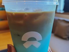 -蔚来中心(北京中关村店)