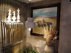 -HIGH FIVE哈福手工汉堡(桂林路店)