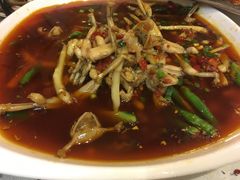 -兔行天下-鸿鹤鲜锅兔(中海国际店)