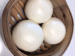 蛋黄流沙包-煲王粤菜餐厅(中侨中心店)
