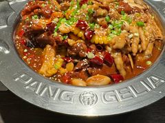 -胖哥俩肉蟹煲(石家庄长安万达店)