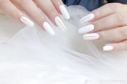 -桃子的美甲店