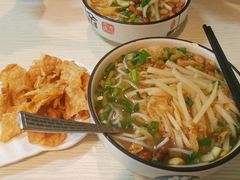 -忆螺巷螺蛳粉(步行街小巷店)