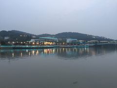 -湖州太湖旅游度假区-月亮广场