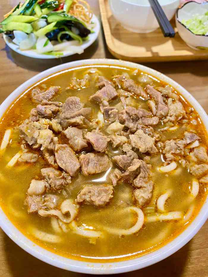 庞学勤四十里铺兄弟羊肉面-"自驾游在高速上用大众点评找好吃的,找到