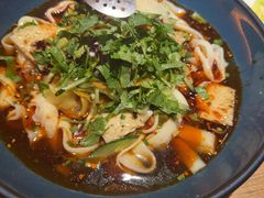 -耶里夏丽·新疆菜·28年喀什老馆(田林东路店)