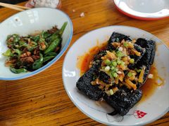 -湖南码头·地道岳阳美食·湘菜(魏公村店)