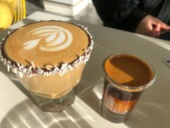 吨&nbsp;吨吨-五进制 Coffee Shop