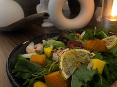 大虾芒果沙拉配树莓油醋汁-玲婧胡同·生日蛋糕·餐厅(嘉里城店)