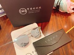 -罗伯特眼镜·蔡司官方授权(罗湖国贸店)