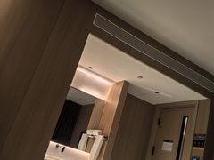 -涨巢·潮玩水疗局