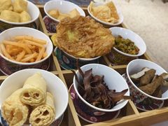 -鸡遇虾煲干锅火锅(小寨金莎店)