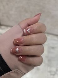 -荷茉里美甲美睫