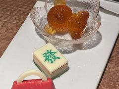 -必胜客(打浦桥日月光店)