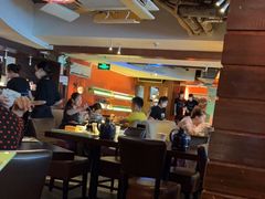 -大头虾越式风味餐厅(光明广场店)