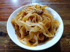 -王菊美食街·王菊面馆(总店)