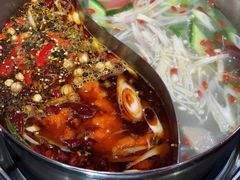 -乐山串串香老火锅(鼓楼店)