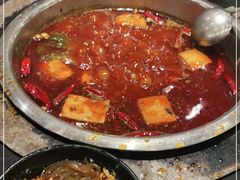 -重庆风光老灶火锅城(同德广场店)