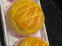 酥皮水牛奶菠萝包-陶陶居酒家(海岸城店)