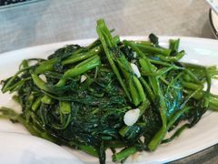 -鲜榨果汁·啤酒鱼(环岛河店)