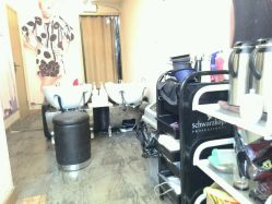 -i Style潮牌美发沙龙