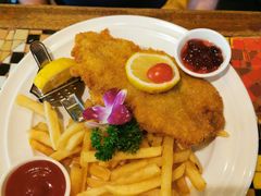 -申德勒加油站西餐厅(日坛路总店)