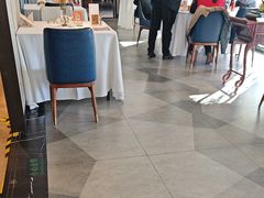 -顺峰(农展馆店)