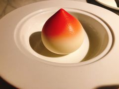 招牌手磨杏仁豆腐-京味斋·北京烤鸭(华威桥北工大店)