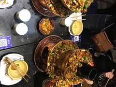 -巴四老城区炭火蛙锅(张江店)