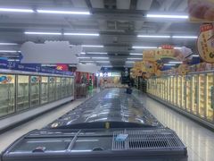 -家乐福(四元桥购物中心店)