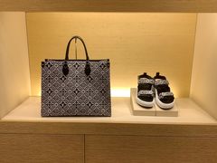 -LV路易威登(贵和购物中心店)