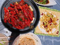 -肥肥虾庄·金牌油焖大虾(杨园滨江时代walk店)