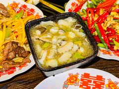 -人间半杯·小酒馆创意菜(三里屯店)