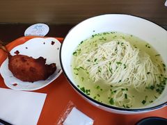 -百年老字号·观振兴蟹黄面·三虾面·苏式面(观前街富仁坊巷店)