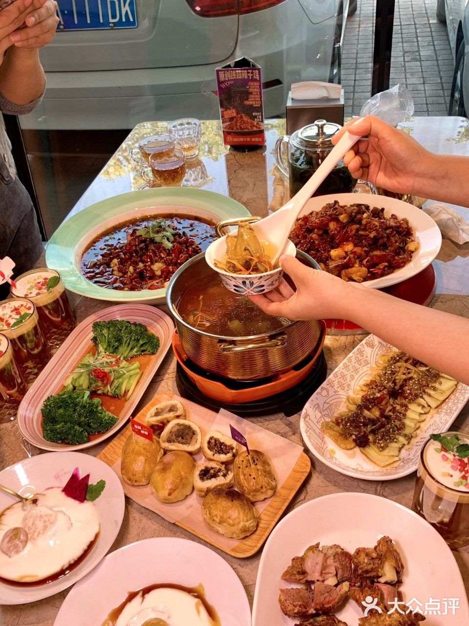 近期在乌鲁木齐吃到颇为满意的一顿漂亮饭