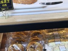 -韩国利尔面包(桂林路店)