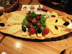 -皇冠自酿啤酒坊(中国红街5号楼店)